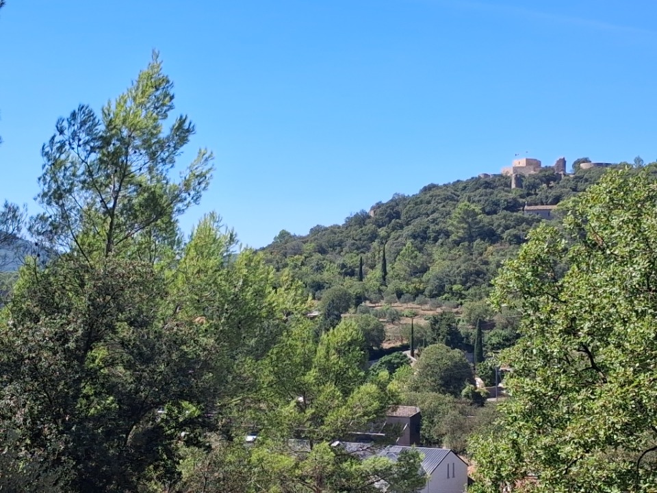 Terrain à bâtir à Flassans-sur-Issole (83340)