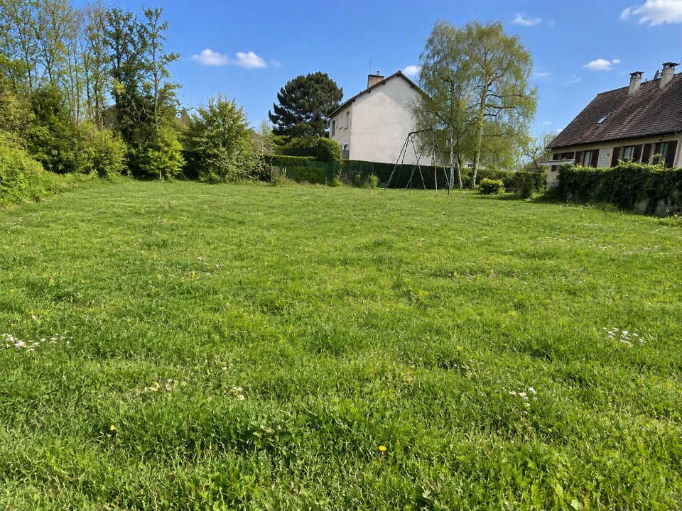 Terrain à bâtir à Marolles-en-Hurepoix (91630)
