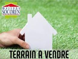 Photo maison beau terrain de 401m2