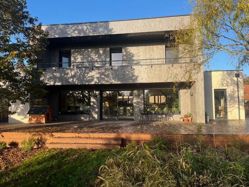 Grande maison à construire 4 chambres - Saint-Pierre-Lafeuille