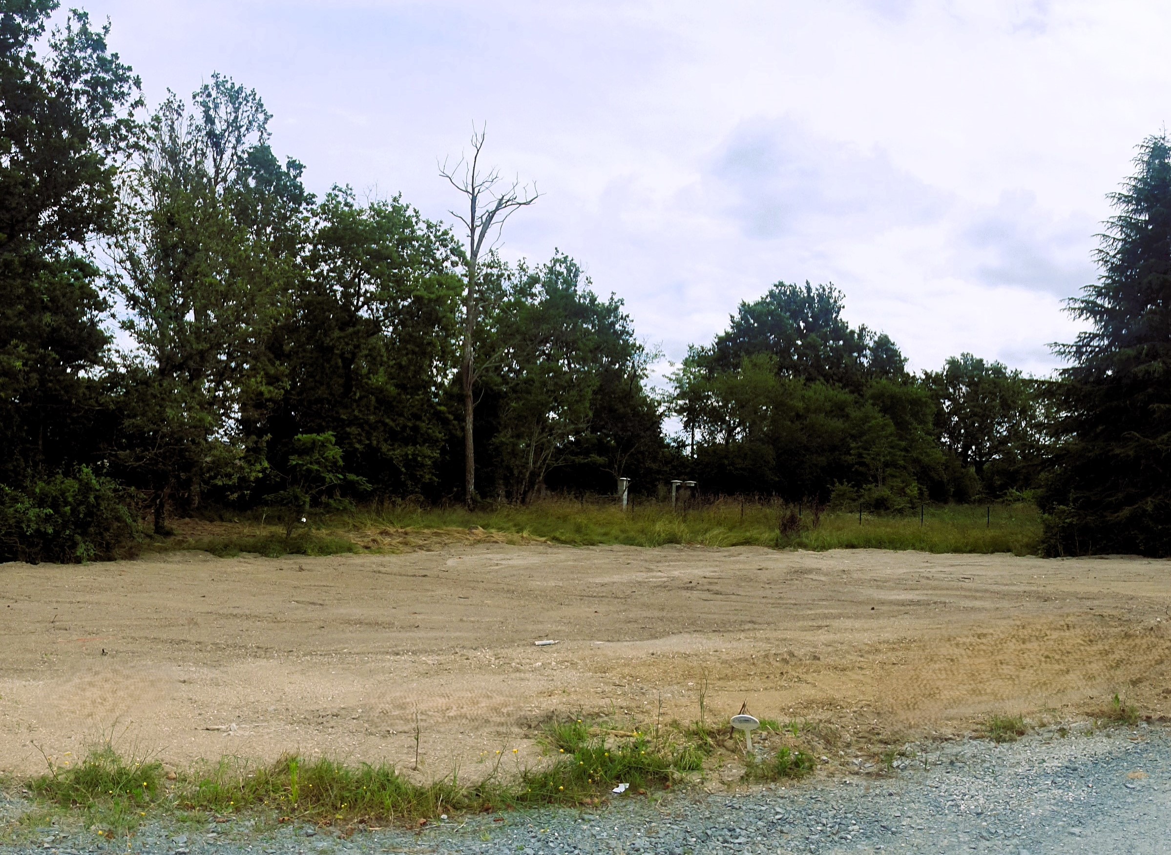 Maison et terrain constructible à Le Pian-Médoc