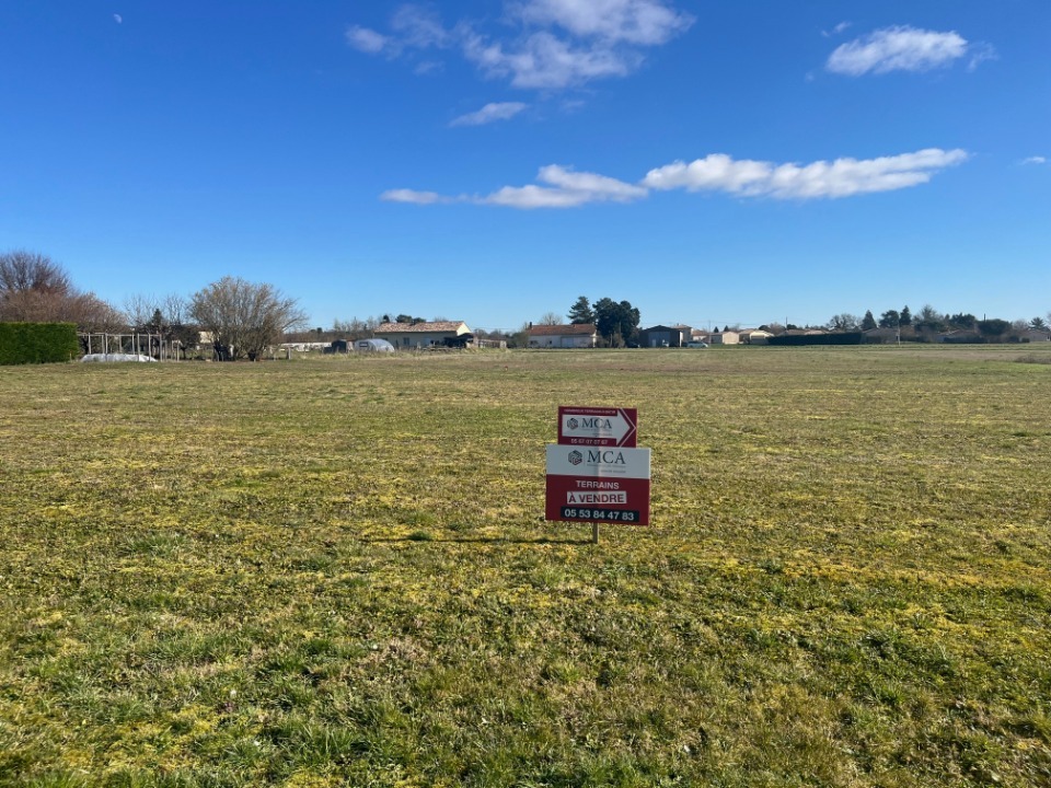terrain de 860m2 en vente à Marmande