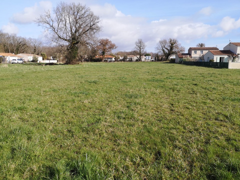 Offre de terrain à batir de 410m2 à Breuillet