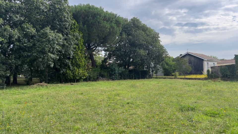 Superbe terrain à construire viabilisé à Vayres (33870)