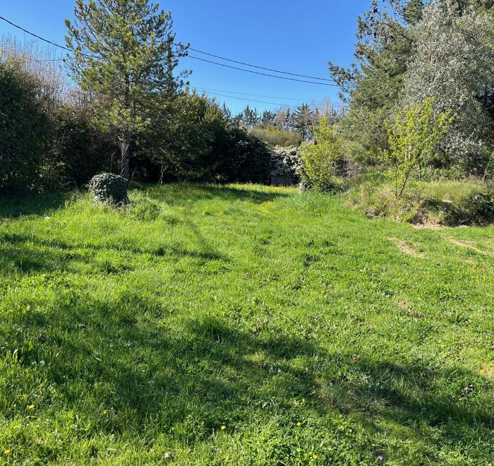 Ravissant terrain constructible viabilisé à Le Taillan-Médoc (33320)