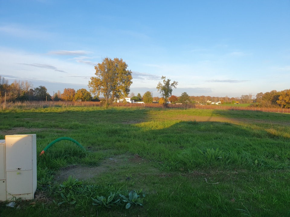 terrain à vendre viabilisé de 800m2 en vente à Maransin