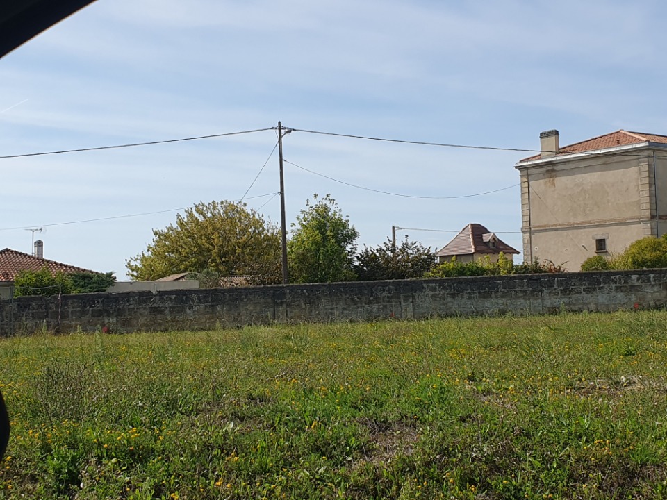 terrain à vendre viabilisé à Saint-André-de-Cubzac (33240)