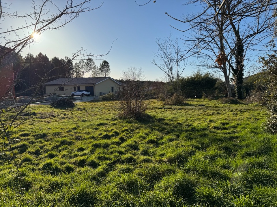 terrain à batir viabilisé de 470m2 à Le Barp