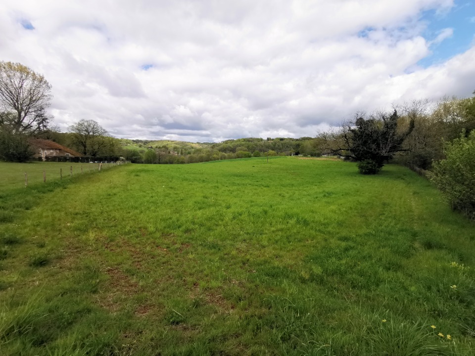 terrain constructible viabilisé de 5000m2 disponible à Marsac-sur-l'Isle