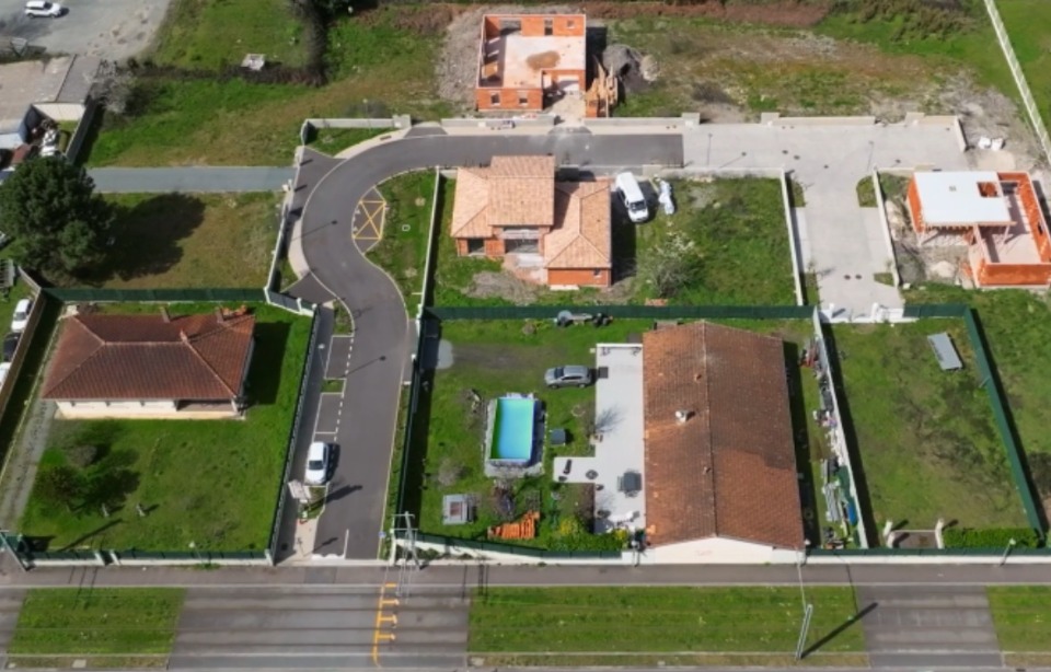 Magnifique terrain à batir à Le Haillan
