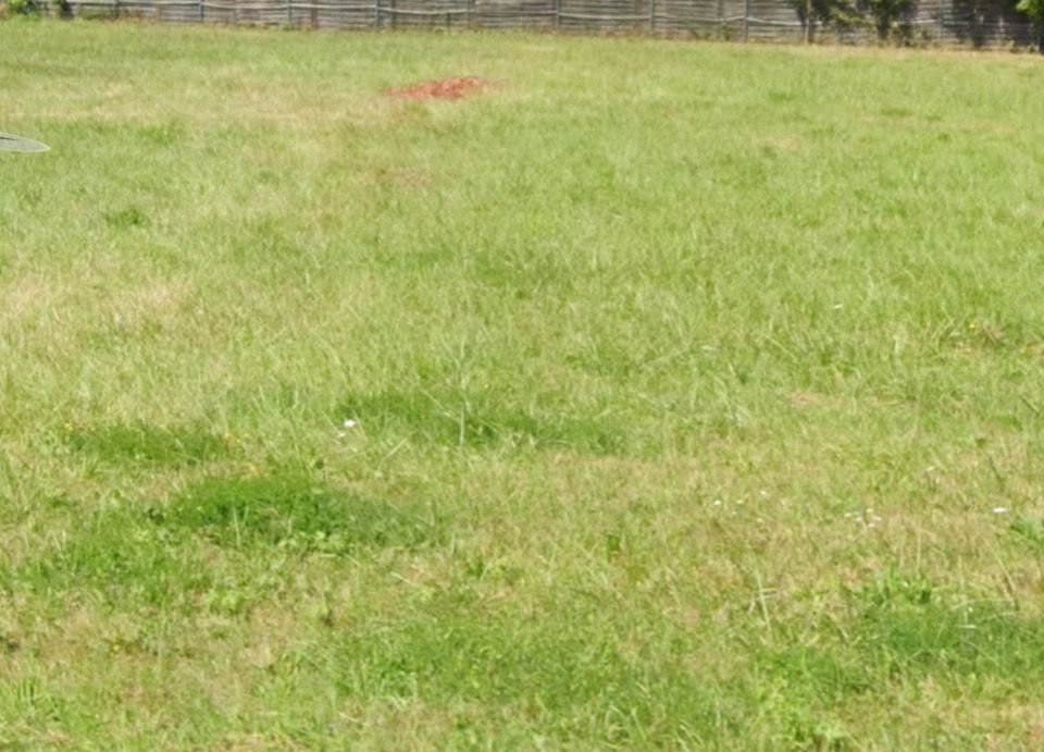 terrain à batir de 606m2 en vente à Cérons