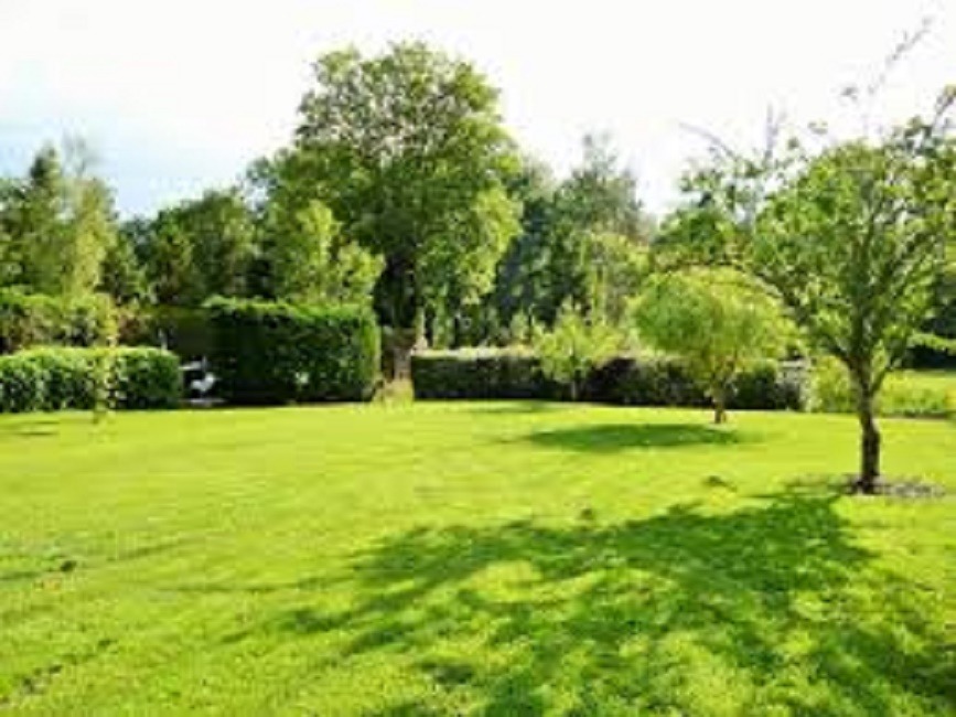 Magnifique terrain viabilisé de 500m2 à Mios