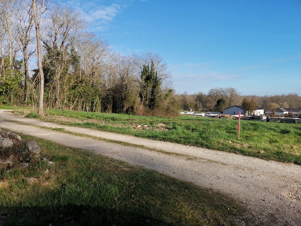 terrain à construire disponible à Périgueux