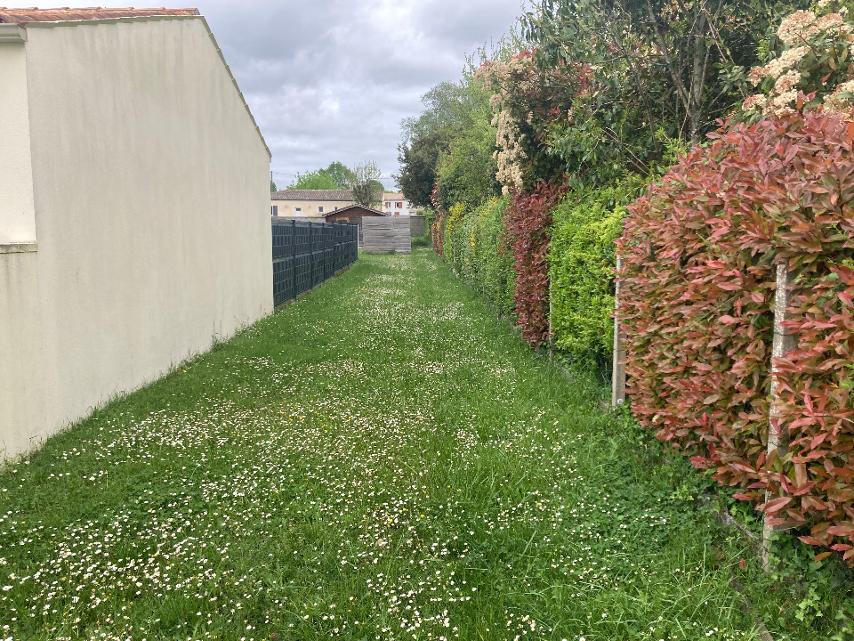 Joli terrain constructible viabilisé à Nancras