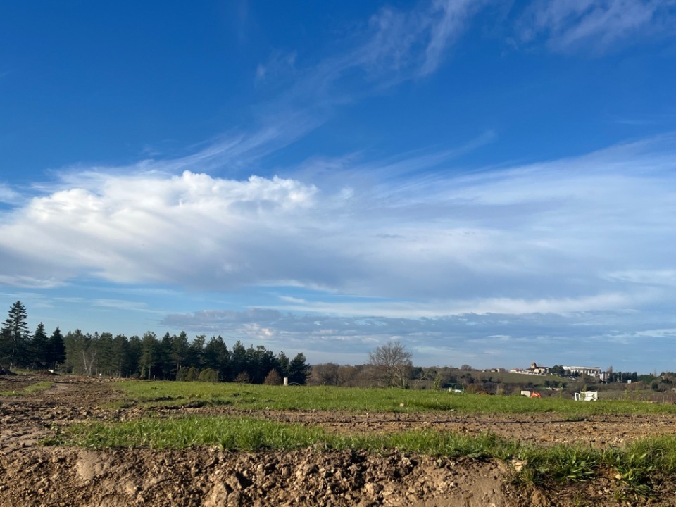 terrain constructible de 738m2 disponible à Cocumont (47250)