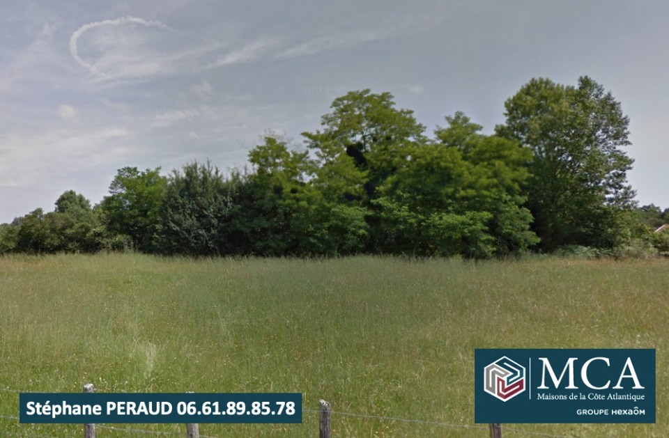 Ravissant terrain disponible à Auterrive