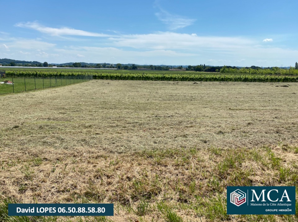 Très beau terrain disponible à Vélines (24230)