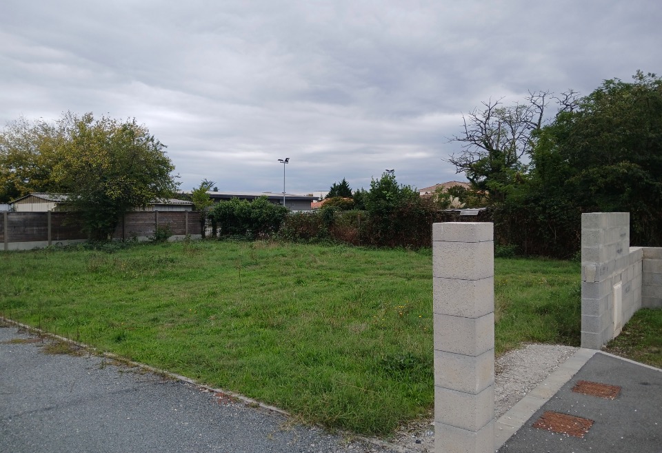 Très beau terrain constructible de 412m2 à Mérignac (33700)