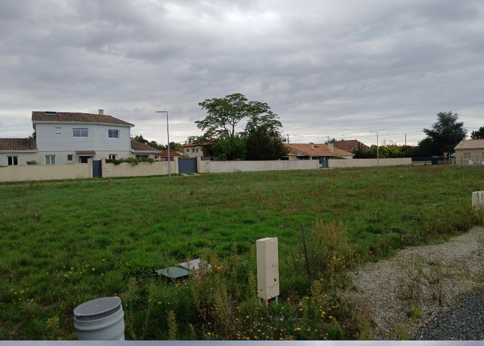 terrain à vendre à Saint-Médard-en-Jalles