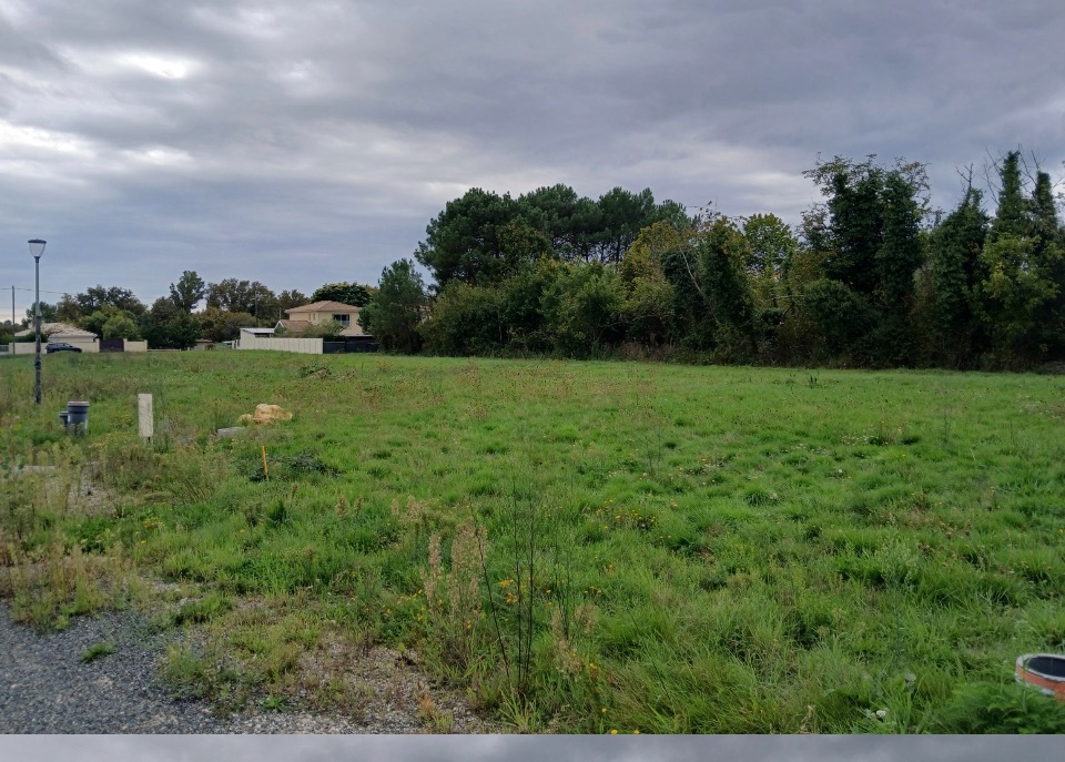 terrain à construire en vente à Saint-Aubin-de-Médoc (33160)