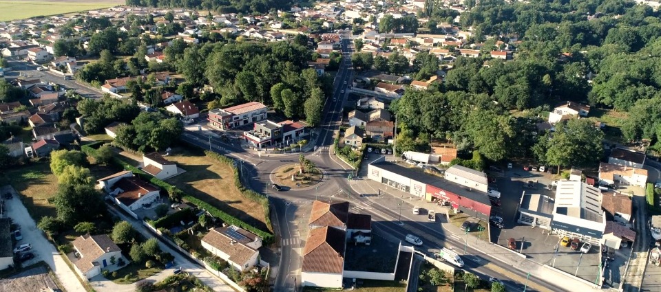 terrain constructible viabilisé en vente à Breuillet (17920)