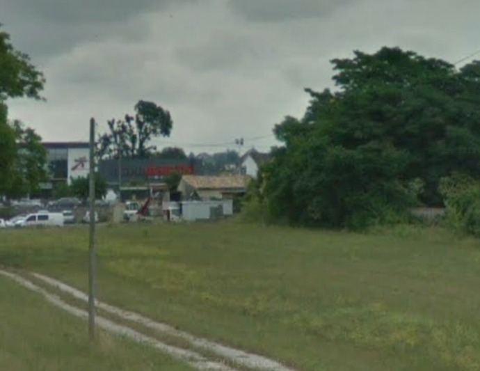 terrain constructible de 384m2 à Béguey (33410)