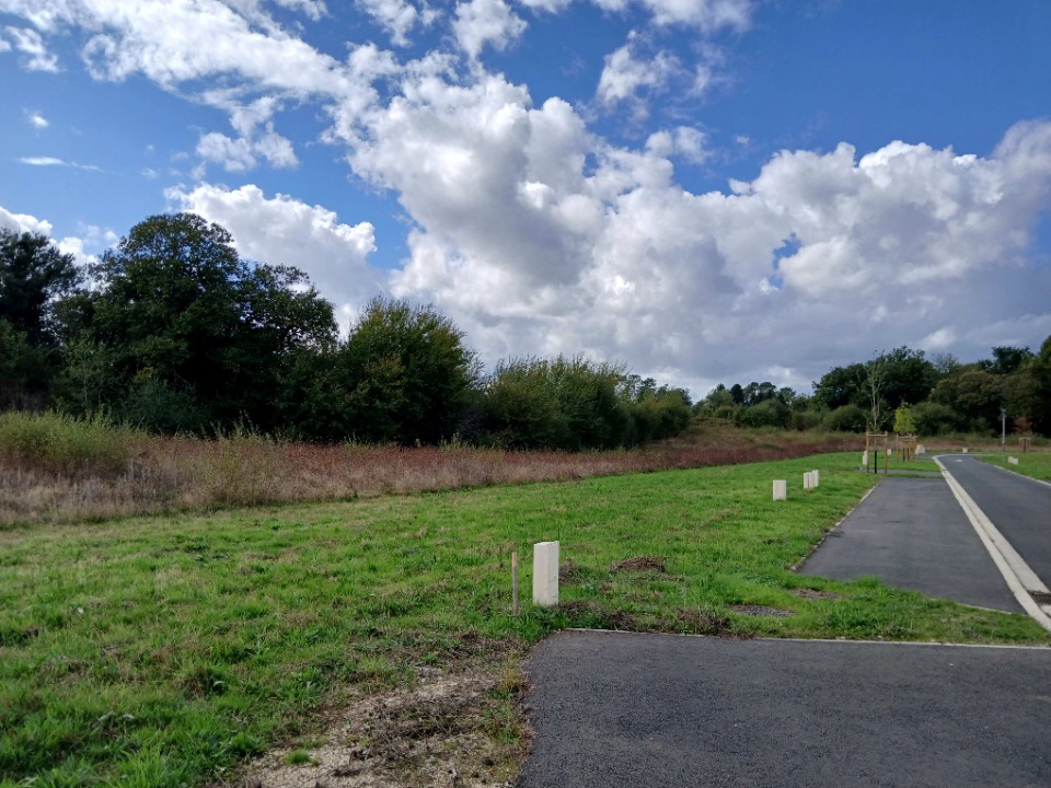 terrain à batir viabilisé en vente à Périgueux