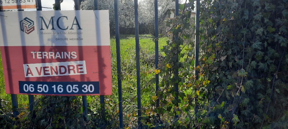 Charmant terrain de 1700m2 disponible à Le Teich