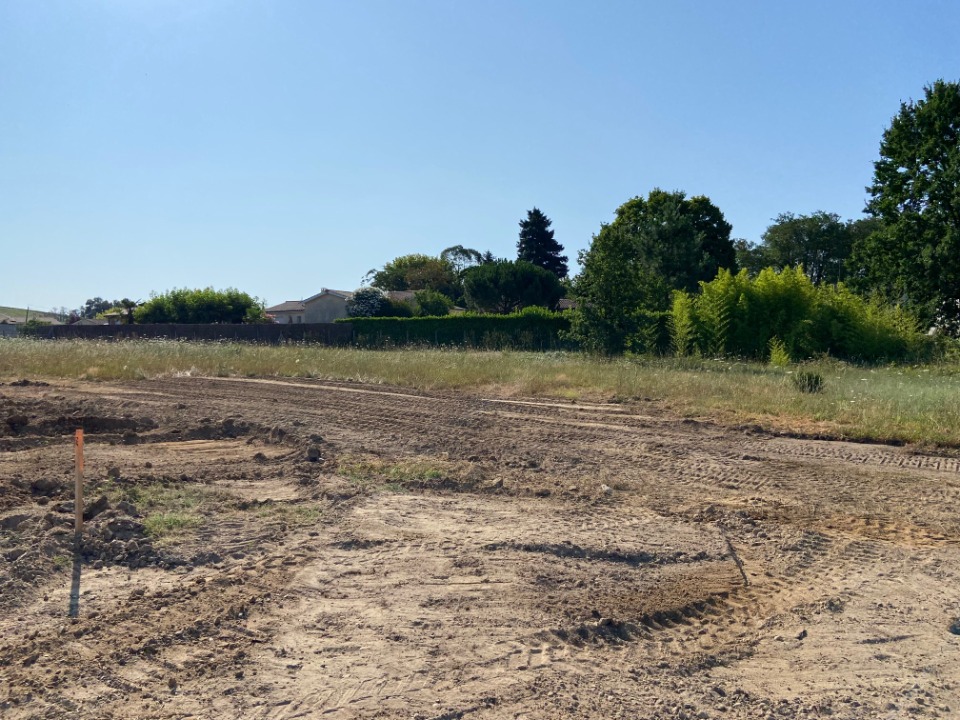terrain à construire de 360m2 disponible à Le Barp (33114)