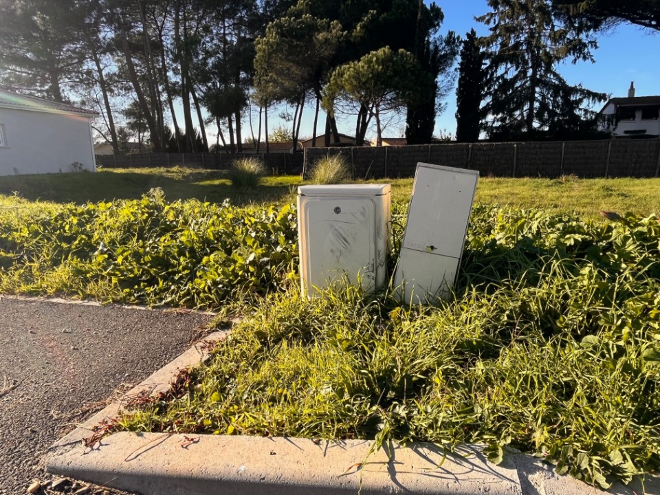 terrain viabilisé à Cérons (33720)