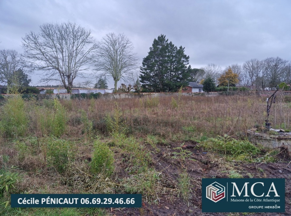 terrain constructible viabilisé à Lesperon (40260)