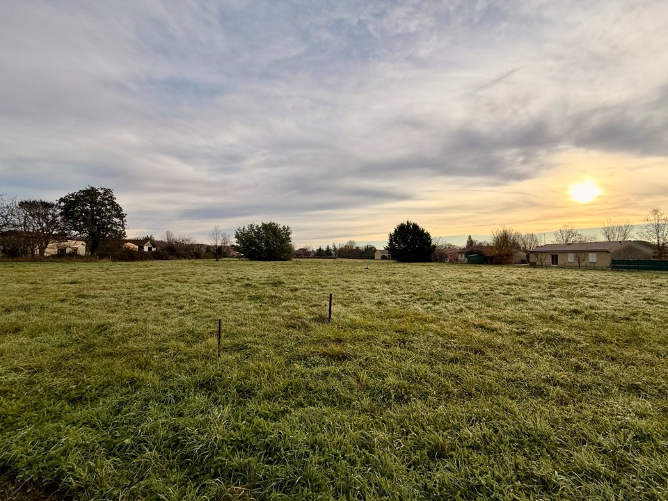Agréable terrain à construire en vente à Bergerac