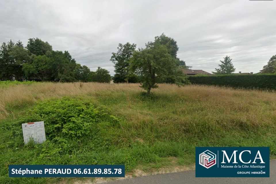 terrain à vendre de 670m2 disponible à Pey (40300)