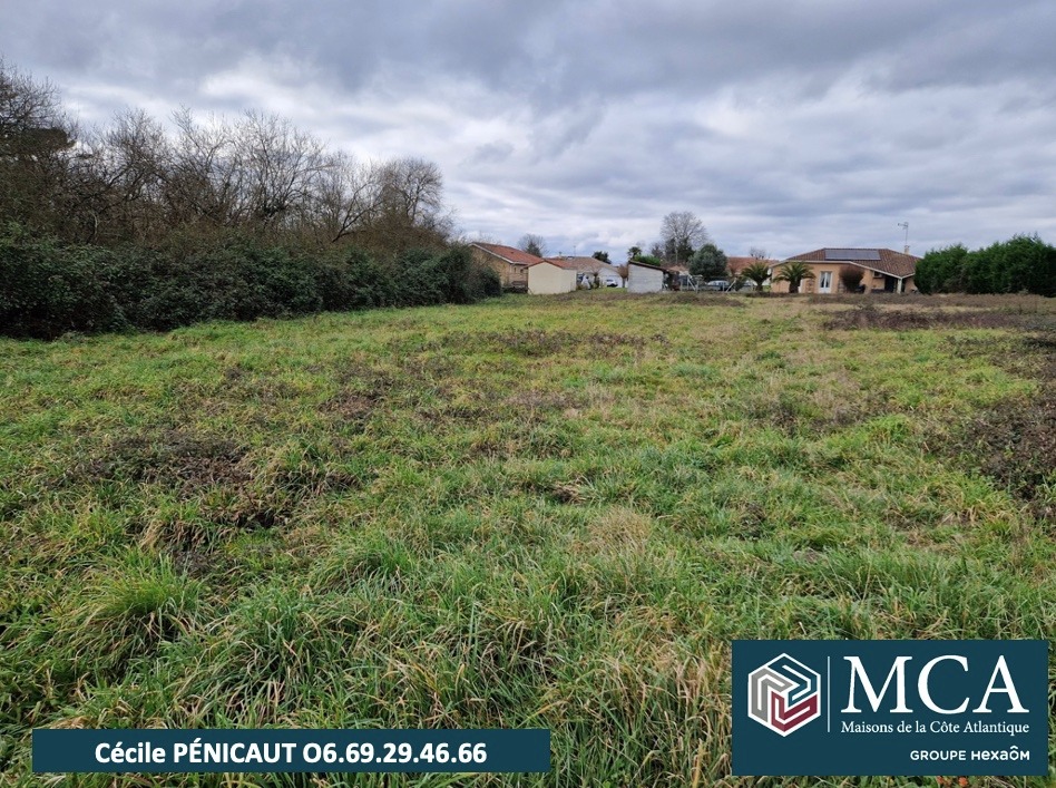 terrain de 600m2 disponible à Hinx (40180)