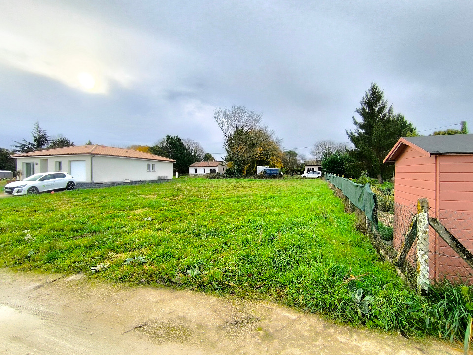 terrain à construire à Asques (33240)