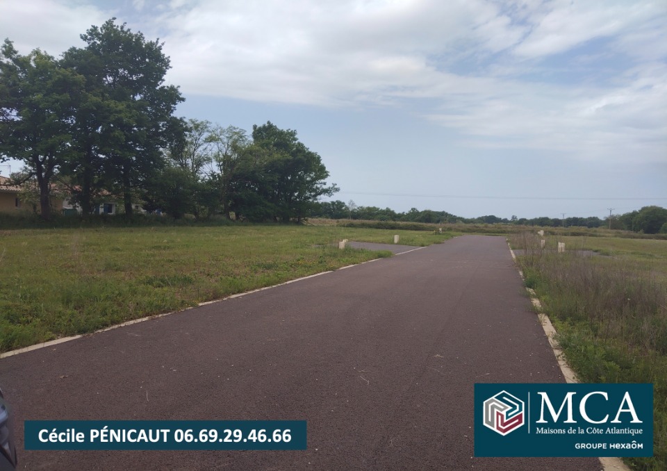 terrain constructible de 617m2 disponible à Pomarez (40360)