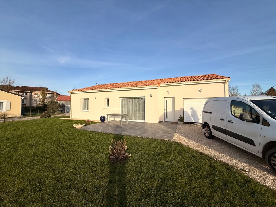 maison disponible à Saint-Pierre-de-Chignac (24330)