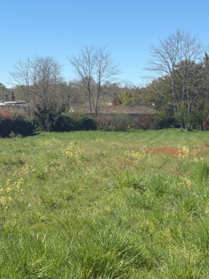 terrain à batir viabilisé à Lugon-et-l'Île-du-Carnay