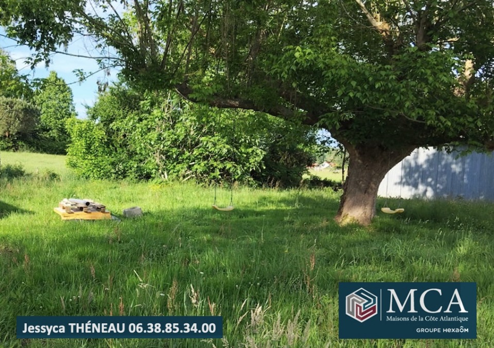 terrain constructible de 900m2 disponible à Goos