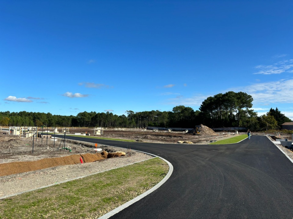 Charmant terrain à construire disponible à Le Taillan-Médoc (33320)