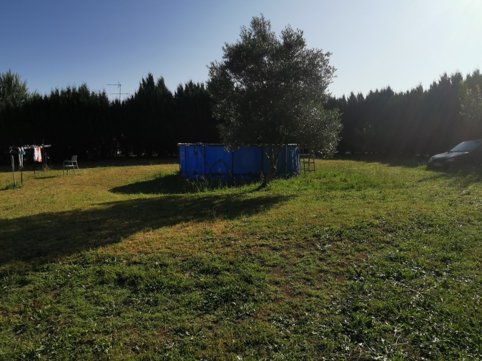 terrain viabilisé de 1000m2 en vente à Toulenne