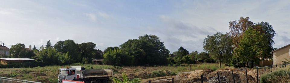 terrain à construire de 320m2 en vente à Cadillac