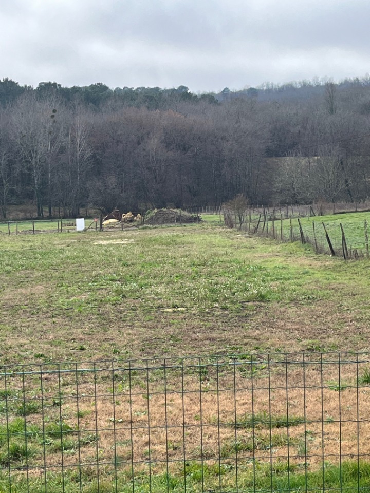 terrain à batir de 800m2 disponible à Paillet (33550)