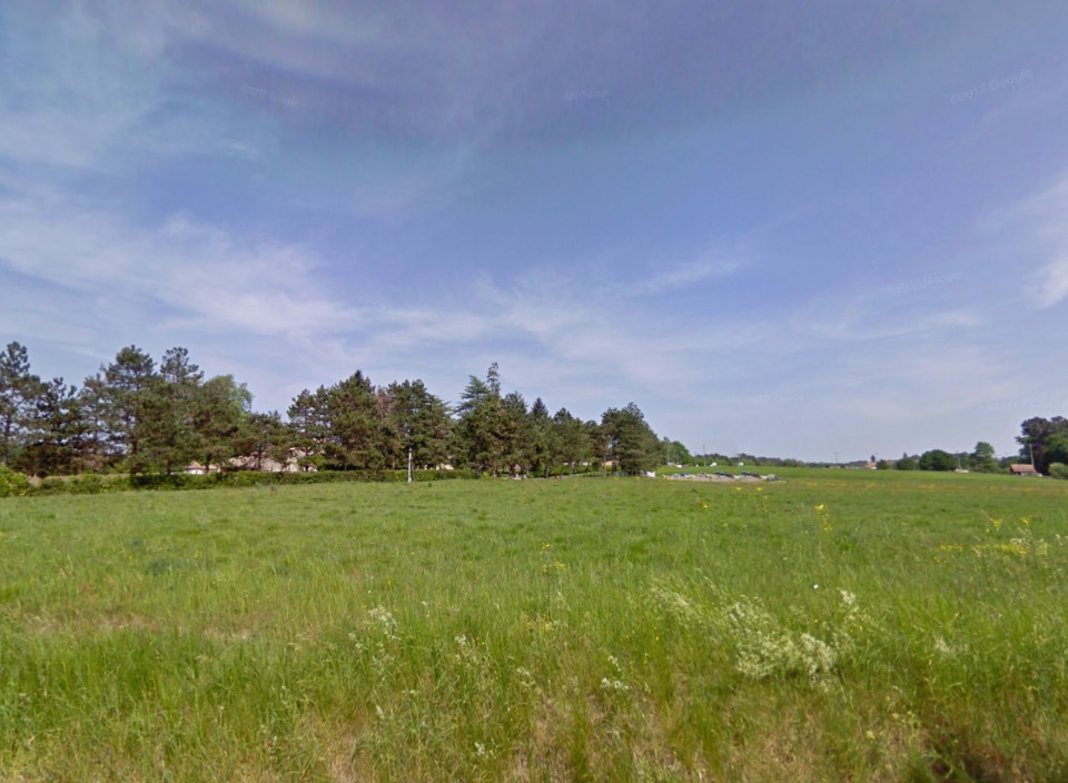 terrain à construire viabilisé de 1515m2 en vente à Ginestet