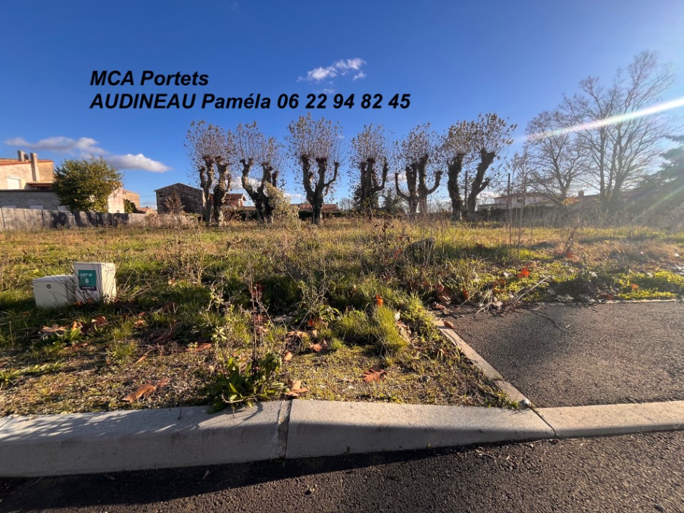terrain à construire en vente à Castres-Gironde (33640)