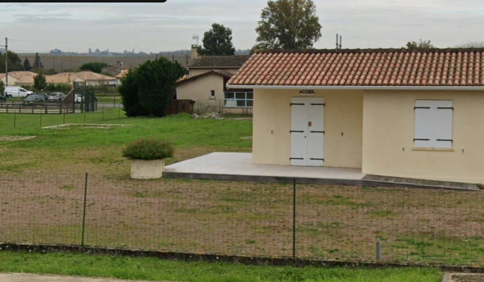 Superbe terrain à batir viabilisé disponible à Virelade (33720)