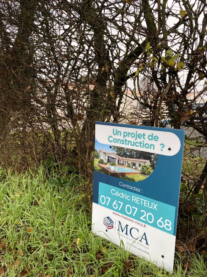 terrain à vendre viabilisé en vente à Port-d'Envaux