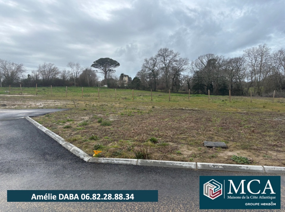 terrain constructible de 526m2 en vente à Saubrigues