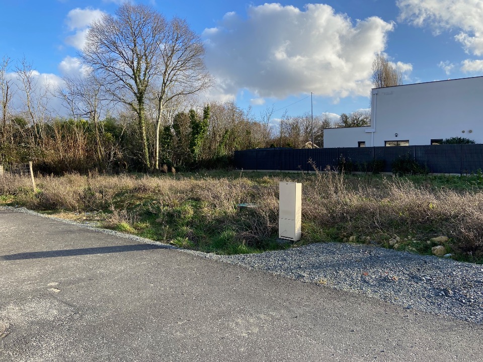 Acheter un terrain constructible viabilisé de 431m2 en vente à Blanquefort