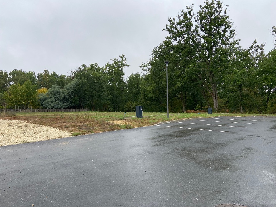 terrain en vente à Saint-Aulaye